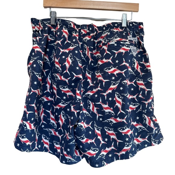 Columbia PFG Omni-Shade Lined Swim Trunks – American Flag Fish Print – Men’s XL - Picture 2 of 5